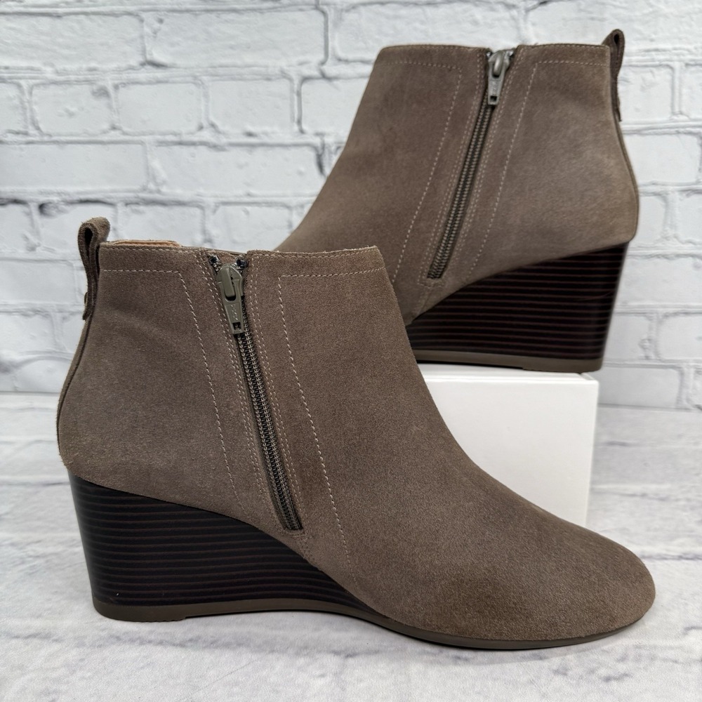 Vionic Paloma Wedge Ankle Boots Size 11 Tan Suede Leather Weather‎ Resistant